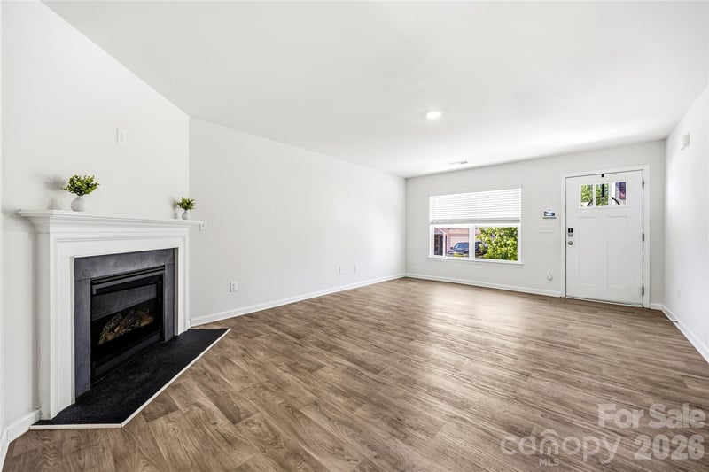 309 Oak Branch Rd, Arden, NC 28704
