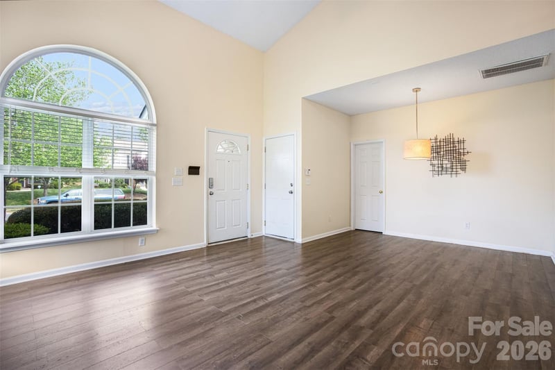3315 Summerfield Ridge Ln, Matthews, NC 28105
