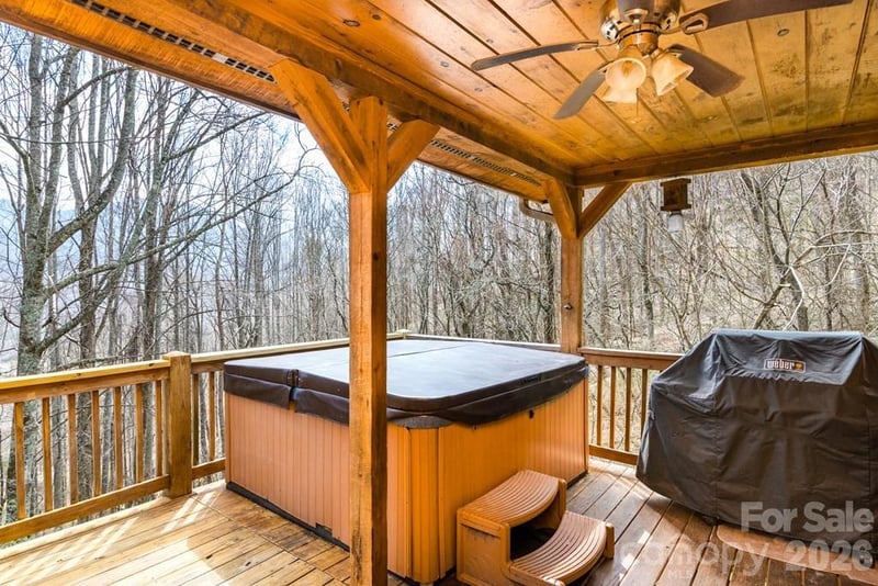 675 Forest Valley Rd, Sylva, NC 28779