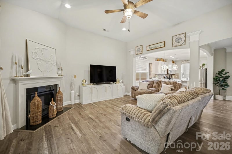 322 Willow Tree Dr, Rock Hill, SC 29732
