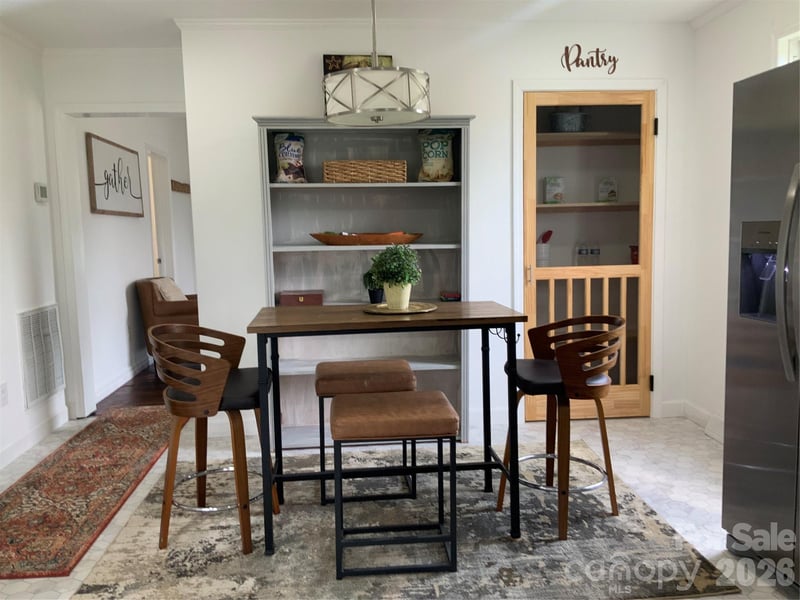 358 Woodlawn Ave, Cramerton, NC 28032
