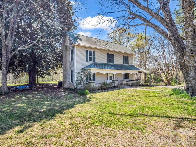 1282 Old Us 74 Hw, Ellenboro, NC 28040