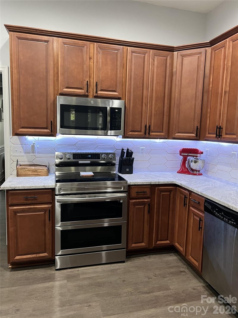 4851 Summerside Dr, Lake Wylie, SC 29710