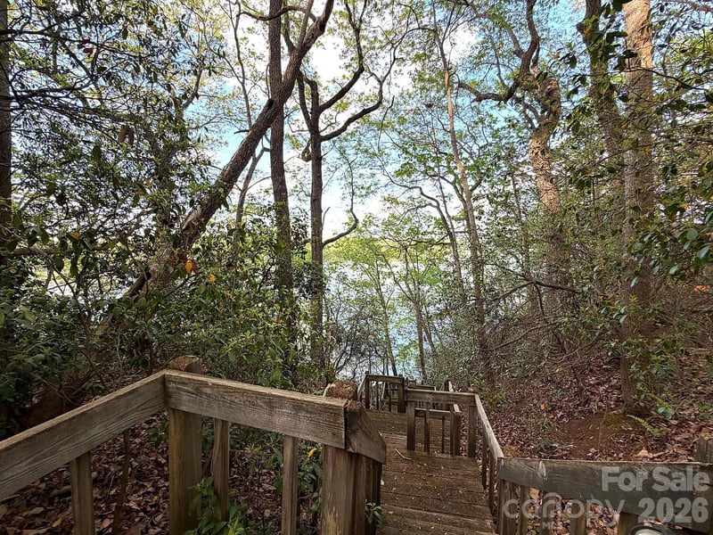 42484 Moonshine Dr, New London, NC 28127
