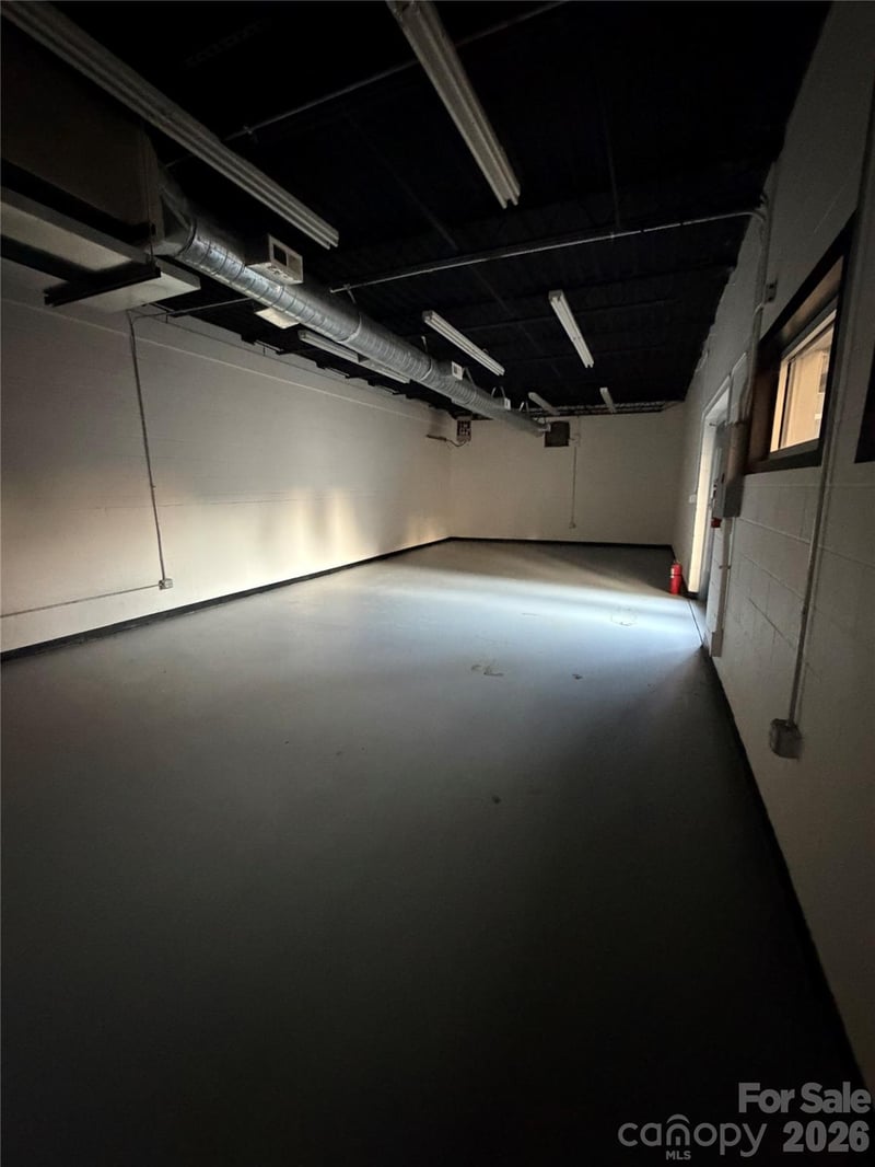 2305 Morehead St, Charlotte, NC 28208