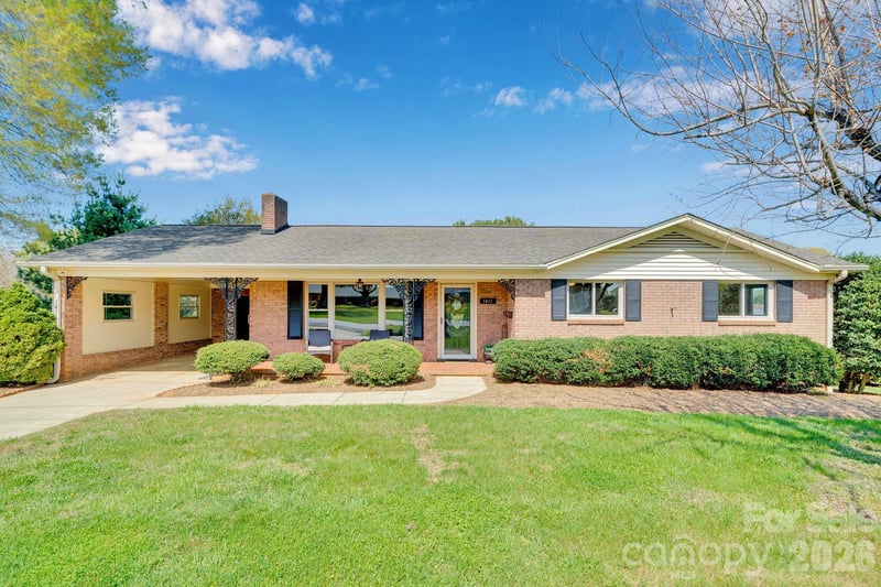 1411 Maiden Rd, Maiden, NC 28650