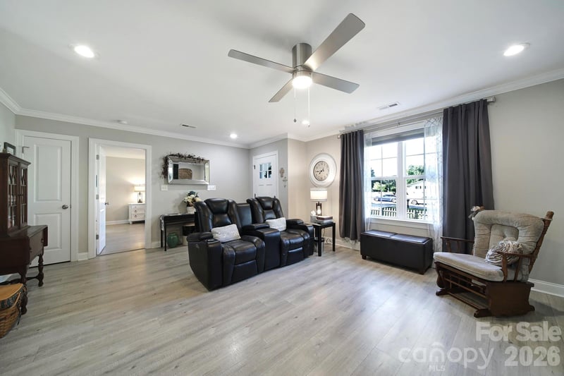 6724 Wylie Cir, Kershaw, SC 29067
