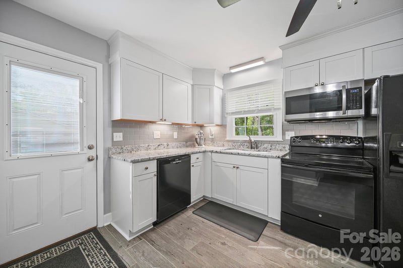 5715 Hillcrest Cir, Indian Trail, NC 28079