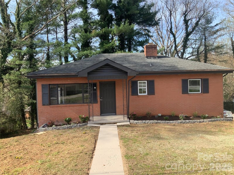 258 New Leicester Hw, Asheville, NC 28806