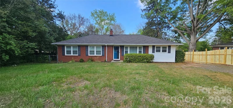 2154 Rosewood Dr, Rock Hill, SC 29732