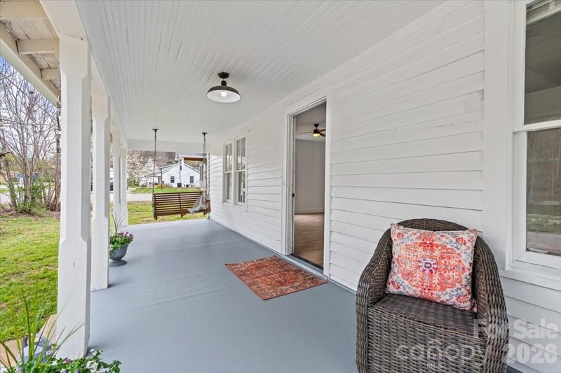 1623 Barnardsville Hw, Barnardsville, NC 28709