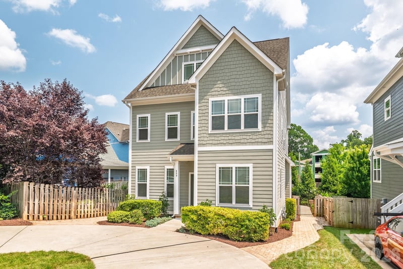 609 Welker St, Charlotte, NC 28204