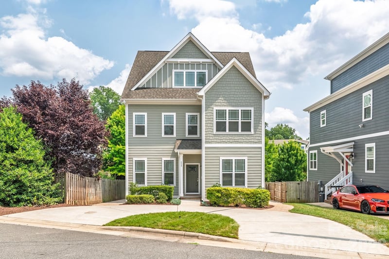 609 Welker St, Charlotte, NC 28204