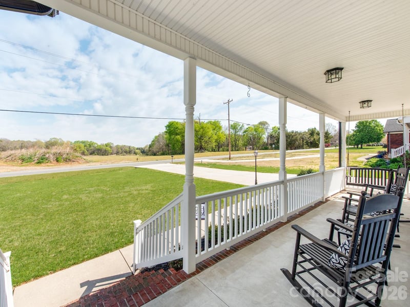 2261 Stallings Rd, Harrisburg, NC 28075