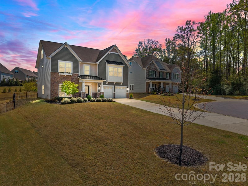 1982 Smokey Quartz Rd, Davidson, NC 28036