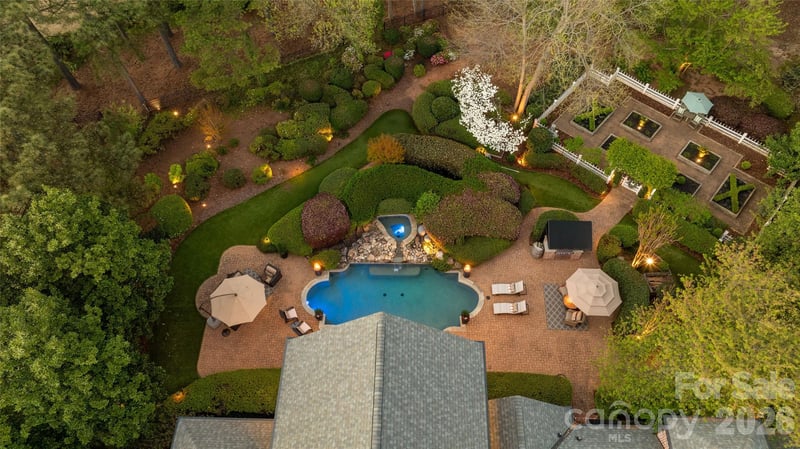 131 The Point Dr, Mooresville, NC 28117