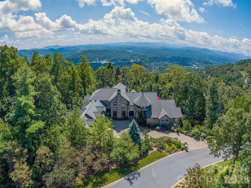 633 Altamont Vw, Asheville, NC 28804