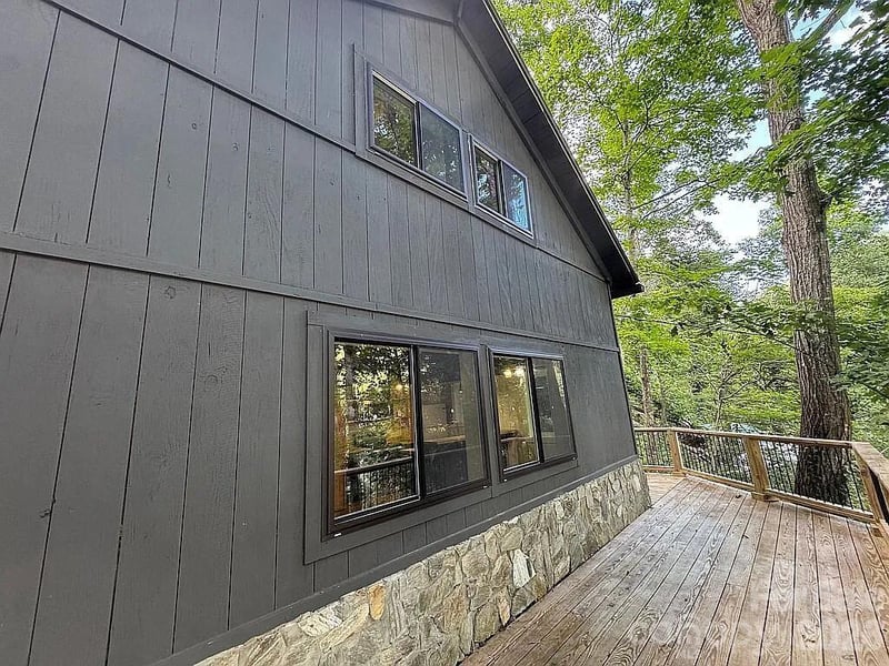 88 Mountain Farm Rd, Burnsville, NC 28714
