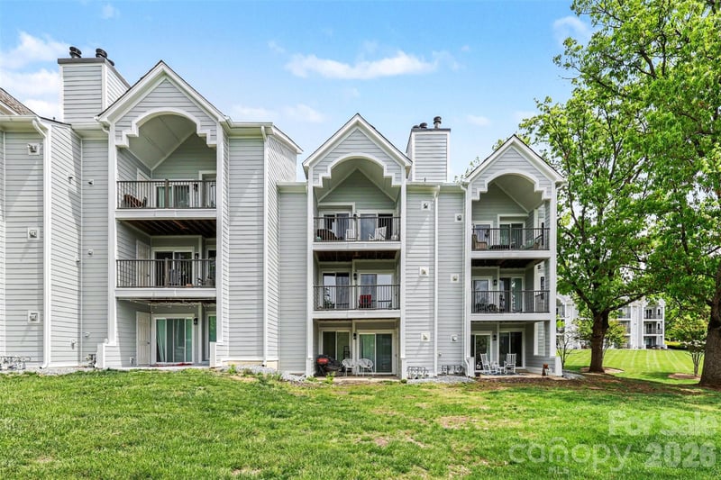 18809 Nautical Dr #302, Cornelius, NC 28031