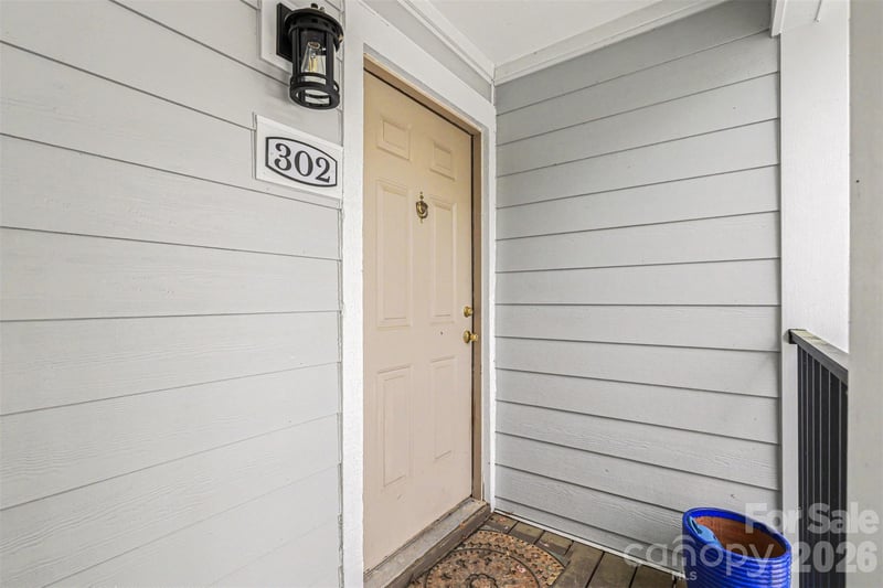 18809 Nautical Dr #302, Cornelius, NC 28031