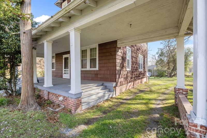 208 Myrtle School Rd, Gastonia, NC 28052