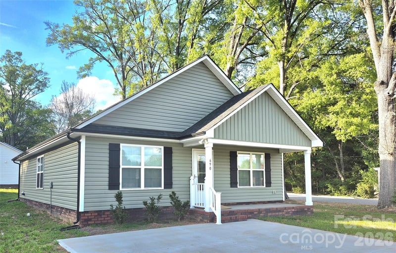 690 Wilshire Ave, Concord, NC 28027