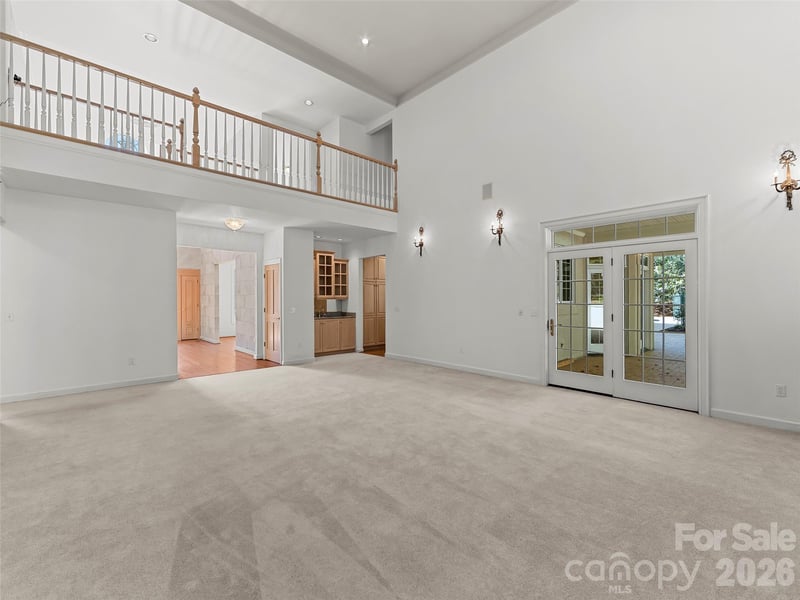 3 Fir Tree Ln, Asheville, NC 28803