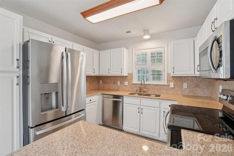 414 Glensprings Dr, Fletcher, NC 28732