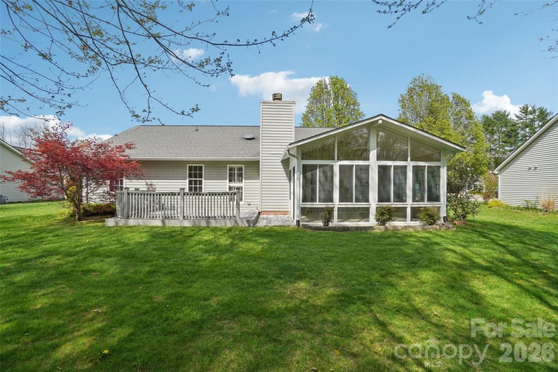 414 Glensprings Dr, Fletcher, NC 28732
