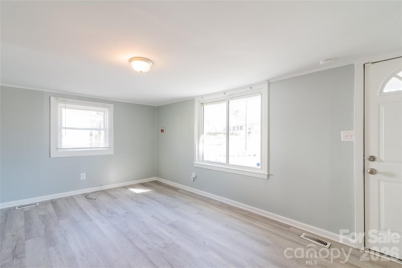5953 Yale Ave, Kannapolis, NC 28081