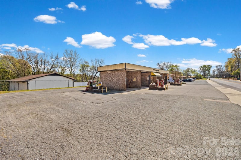 91 Corban Ave, Concord, NC 28025