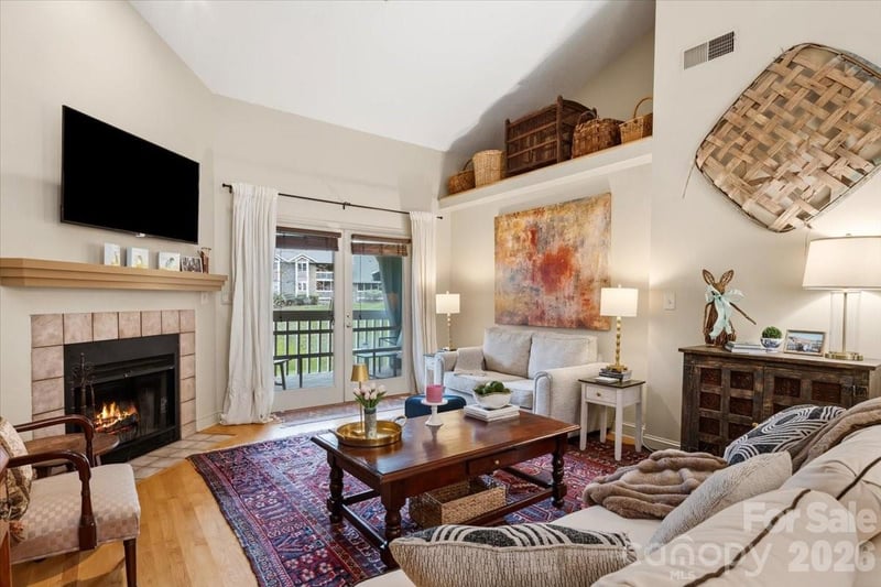 6 Willow Tree Rn, Asheville, NC 28803