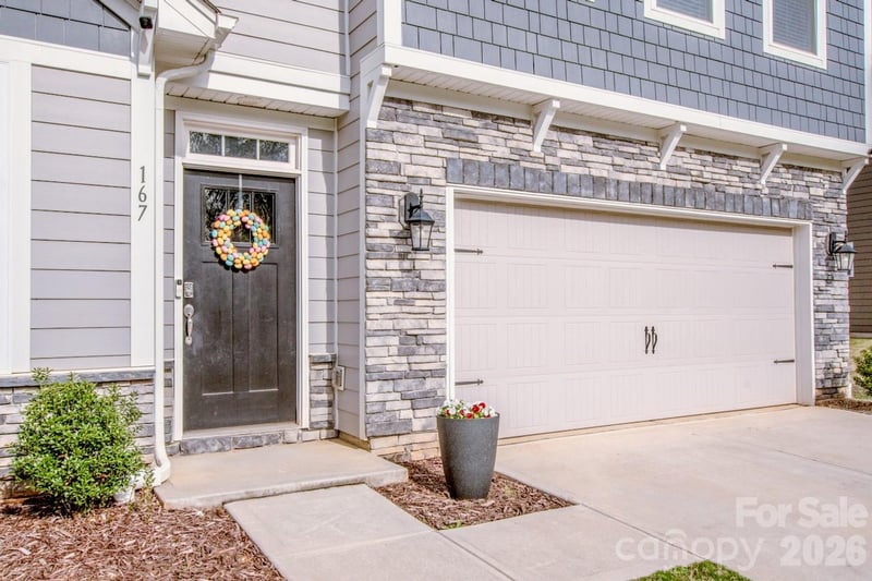 167 Rhuidean Ct, Troutman, NC 28166
