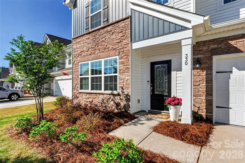 330 Kennerly Center Dr, Mooresville, NC 28115