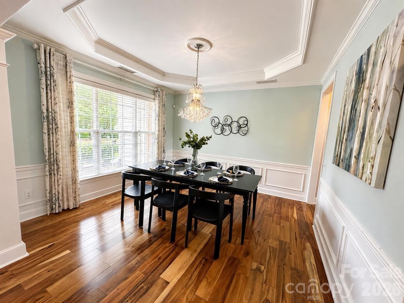11106 Knight Castle Dr, Charlotte, NC 28277