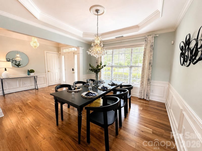 11106 Knight Castle Dr, Charlotte, NC 28277