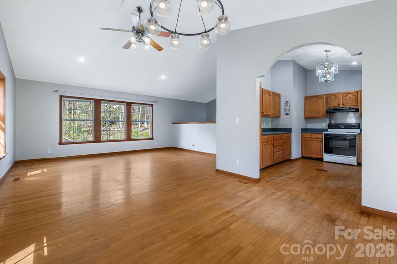 289 Riverview Church Rd, Asheville, NC 28806