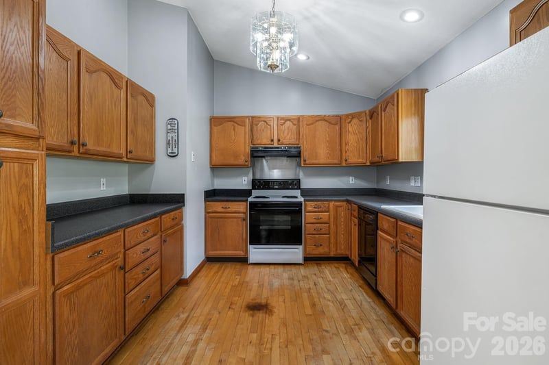 289 Riverview Church Rd, Asheville, NC 28806