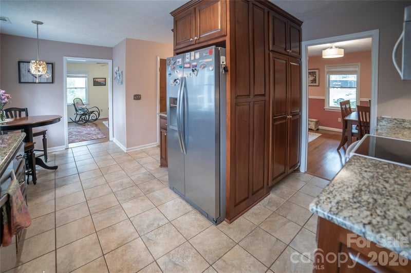 3153 Village Dr, Morganton, NC 28655