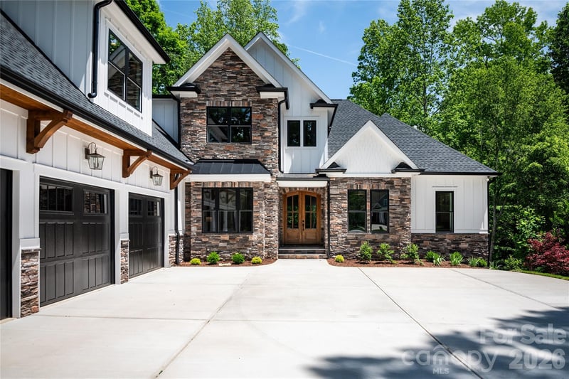 7583 Cottonwood Dr, Denver, NC 28037