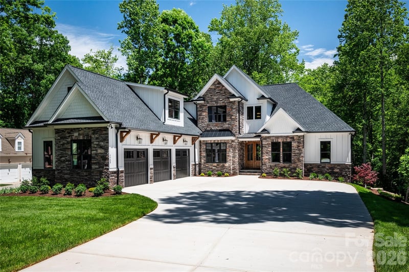 7583 Cottonwood Dr, Denver, NC 28037