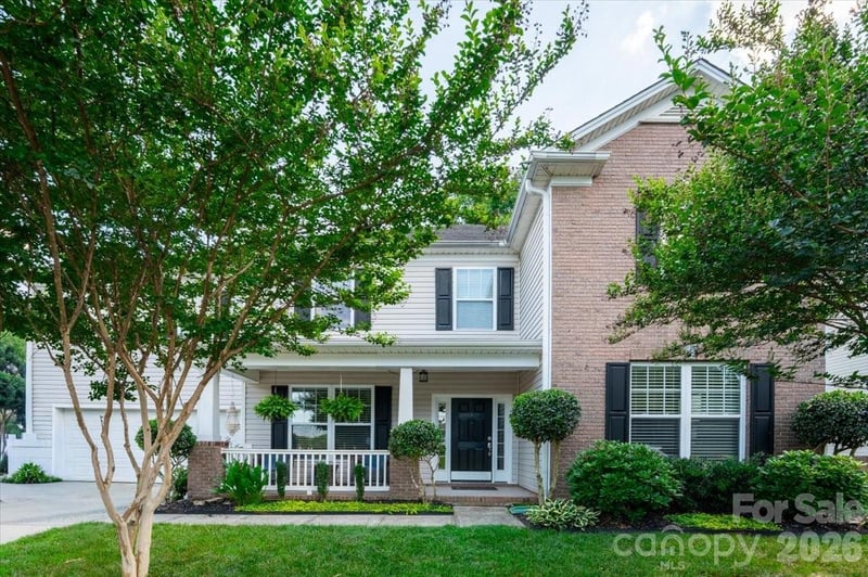 8006 Fine Robe Dr, Indian Trail, NC 28079