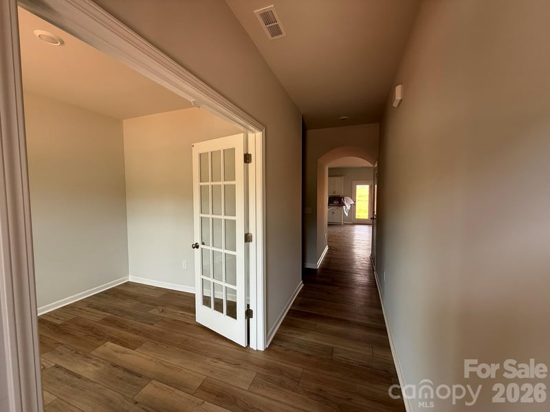 1227 Bansal Dr, Charlotte, NC 28215
