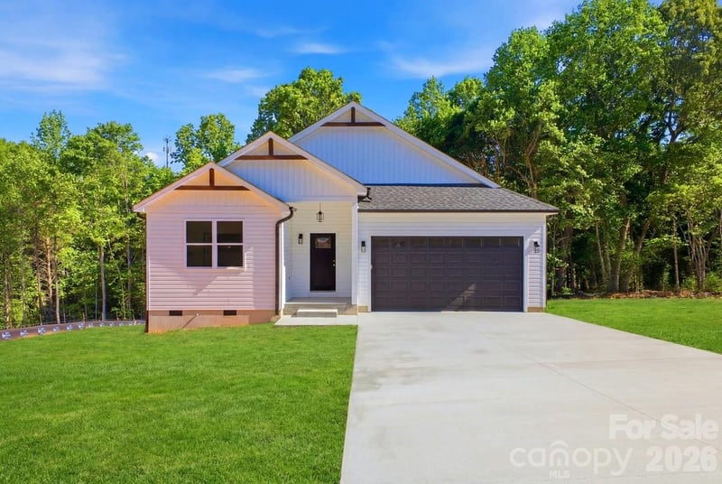 2705 Andrew Point Rd, Denver, NC 28037