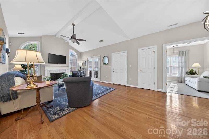 8437 Windsor Ridge Dr, Charlotte, NC 28277
