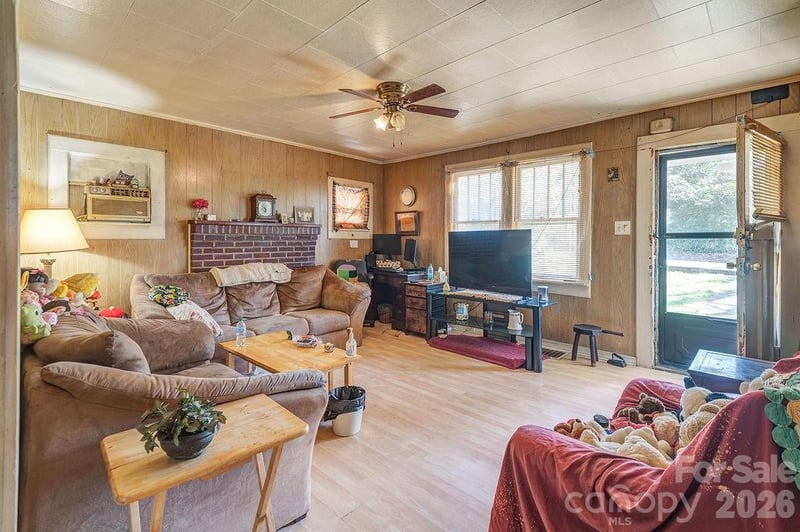 119 Fairfax Ave, Asheville, NC 28806