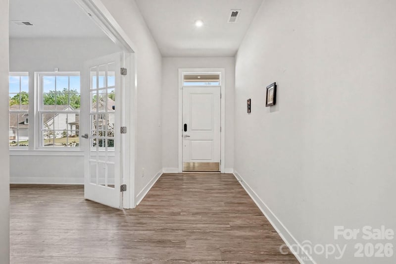 10344 Paper Birch Dr, Charlotte, NC 28215