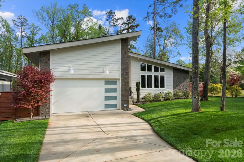 1852 Lakedell Dr, Charlotte, NC 28215