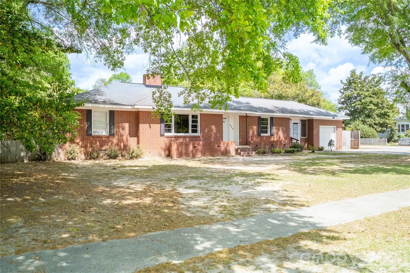 211 Richland St, Kershaw, SC 29067