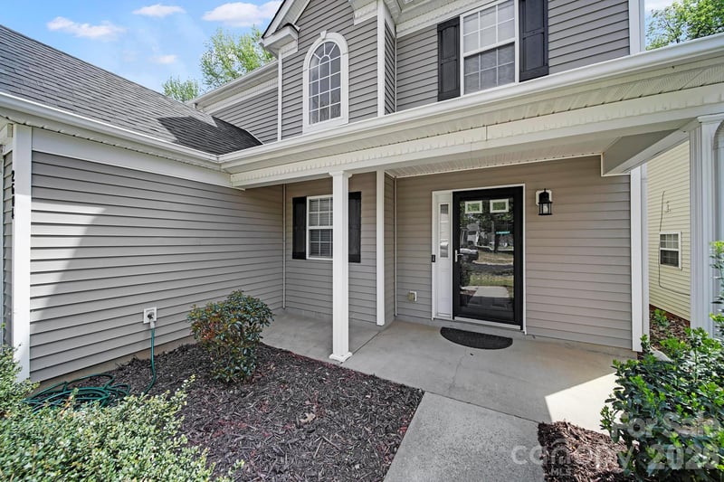 2604 Cochrane Dr, Charlotte, NC 28269